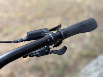 Krásny elektrobicykel TREK Powerfly — TOP stav, len 174km - 6