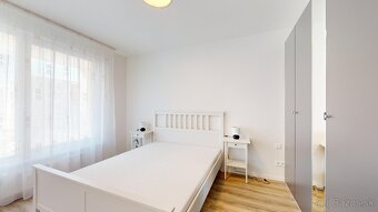 Slnečný 2i elegantný byt s parkovacím státím - 6