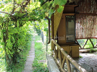 Záhradná chatka s altánkom a skleníkom na veľkorysom… - 6