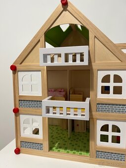 Dvojpodlažný domček pre bábiky s terasou - 6