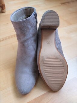 Prechodne cizmicky 38 - CCC - 6