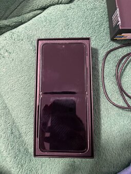 Samsung galaxy z flip 3 - 6