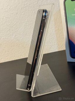 Predám Apple iPhone X 64GB Silver Minimálne známky - 6