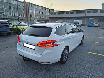 2021_PEUGEOT 308 combi HDi130_8500€ netto_ZÁRUKA_ - 6
