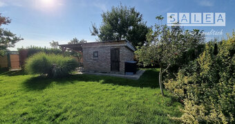 Krásna záhrada v Šali 305 m2 s chatkou pri futbalovom štadió - 6