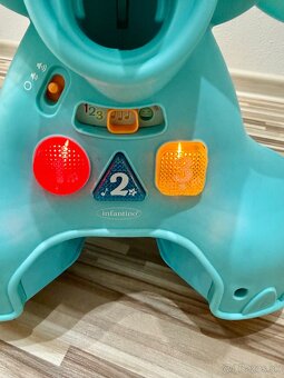 Interaktívny sloník Infantino - 6