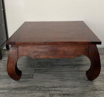 Kvalitný masívny konferenčný stolik - 6