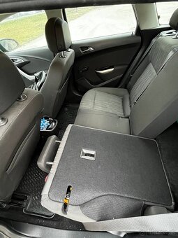 Astra Sport Tourer - 6