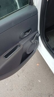 Renault clio3 grandtour - 6