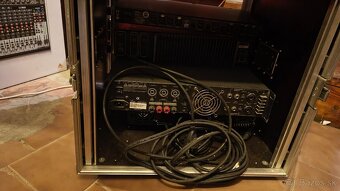 Predám zosilňovače a RACK - 6
