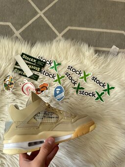 Jordan 4 - 6