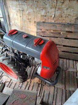 Predam motorobot PF - 6