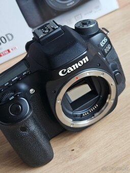 Canon EOS 80D – telo (bez objektívu) - 6