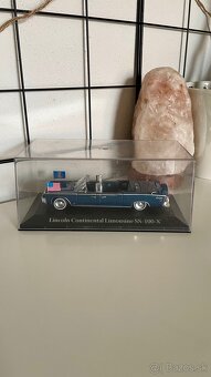 Modely - 6
