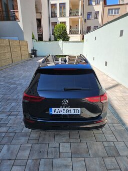 Volkswagen Golf 8 2.0 TDI DSG 2023 110KW Virtual ACC - 6