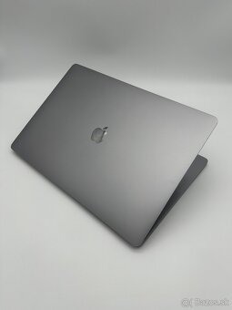 MacBook Pro 16" 2019 16/500GB Space Gray + ZÁRUKA - 6