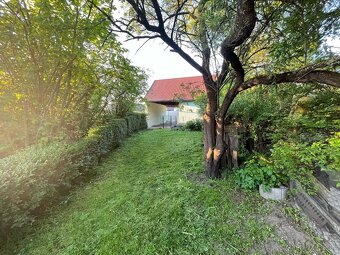 Predám stavebný pozemok v centre Zohora - 6
