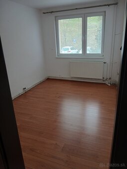 Predam trojizbový byt - 6