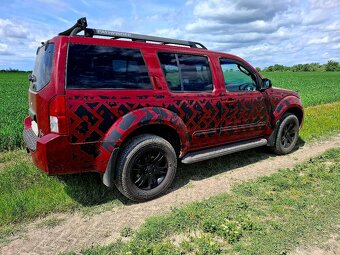 Nissan Pathfinder 7 miestné LED ŤAŽNÉ - 6