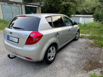 Kia Ceed 1.6 CRDI - 6