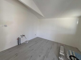 Predáme novostavbu 2 izb Rd (byt) Nitr.Hrnčiarovce - 6