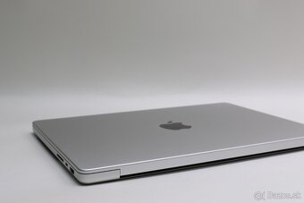 Apple MacBook Pro 14" M1 Pro 10‑CPU 16‑GPU, 1TB - 6