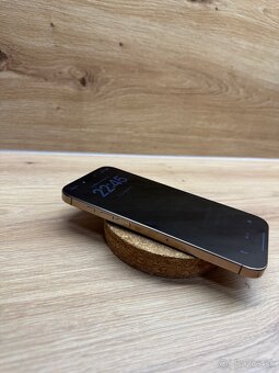 iPhone 16 Pro Max 256 GB pústny titán - 6