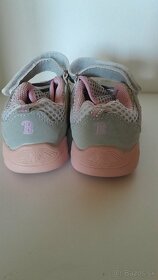 Rôzna dievčenská  obuv - 6