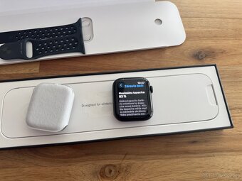 APPLE WATCH 6 NIKE - 6