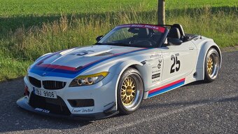 BMW Z4 E89 GT3 / BODY KIT BMW MOTORSPORT / 2012 / 51TKM - 6