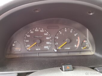 Suzuki Vitara 2.0 V6 - 6