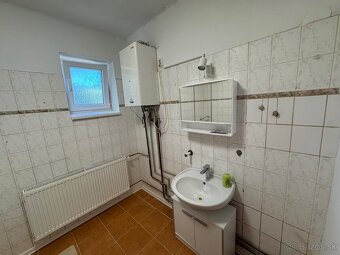 PONUKA bývania pre ukrajinskú rodinku - 6