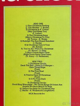 LP Bing Crosby - Christmas Is A-Coming - 6