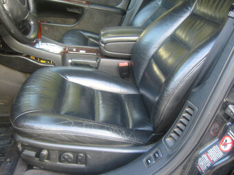 AUDI A8, S8 D2 - sedačky - 6