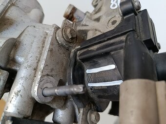 EGR ventil renault megane3 h8200836358 80€ - 6