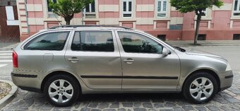 ŠKODA OCTAVIA COMBI II 2.0TDI ELEGANCE - 6