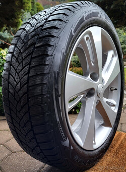 alu R17 5x114,3 zimné pneu 205/55, orig. Renault Scenic - 6