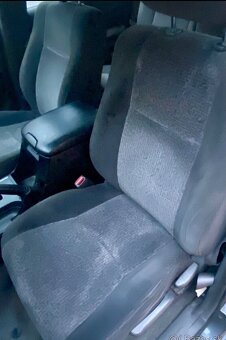 Toyota Land Cruiser J12 120 - 6
