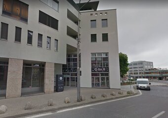 Obchodné priestory v tesnej blízkosti Prezidentského paláca, - 6