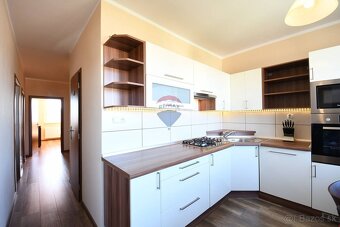 PREDAJ, 4-izbový byt po kompletnej rekonštrukcii v Poprade – - 6