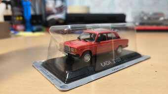 Kultovní auta ČSSR + Legendární automobily minulé éry. 1:43 - 6