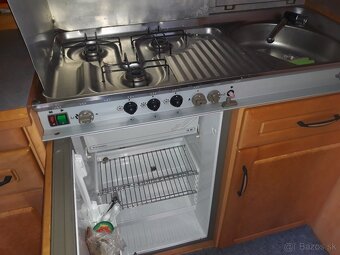 Predam hobby 495,r.v.2000 - 6