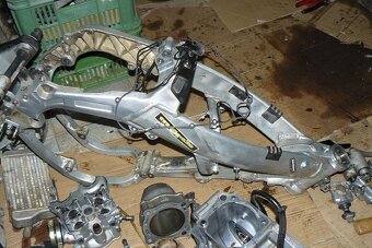 Suzuki RMZ 450 rok 2007 dily - 6