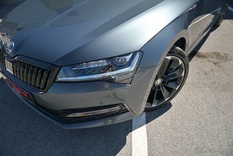 Škoda Superb Combi 2.0 TDI SCR Sportline 4x4 DSG - 6