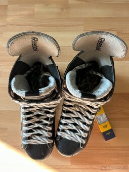 Hokejové korčule reebok us 10,5 + šnúrky howies - 6