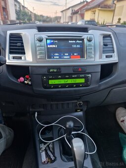 Toyota Hilux - 6