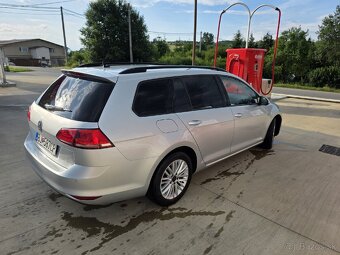Volkswagen Golf Variant 2.0 TDI - 6