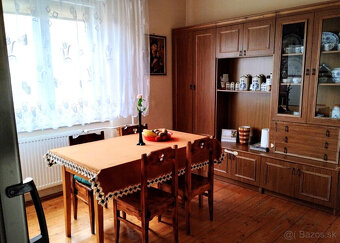 VIACGENERAČNÝ RODINNÝ DOM S MOŽNOSŤOU PODNIKANIA - KEŽMAROK - 6
