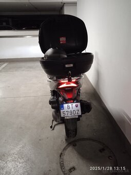 Predám Honda Forza 300 - 6