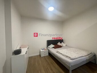 Nadštandartný luxusne zrekonštruovaný tehlový 1,5 izb byt v - 6